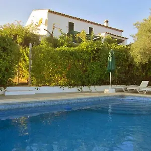 https://cortijo-proximo-a-cordoba-y-con-piscina.es-andalucia.com