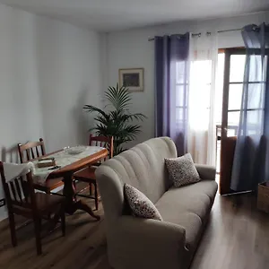https://casa-rosales.in-canary-islands.com